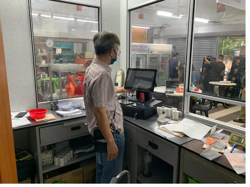 Ezserve POS in use at Long Heong